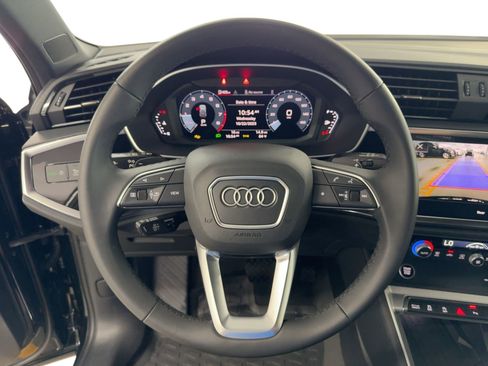 New 2025 Audi Q3 2.0T Premium image 17