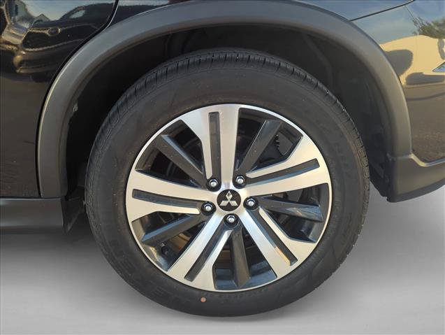 Used 2023 Mitsubishi Outlander Sport SE AWD/4WD image 6