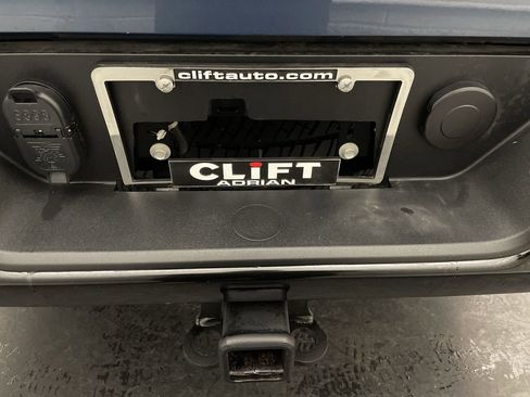 Used 2024 Chevrolet Silverado 2500 Custom w/ Custom Value Package image 29