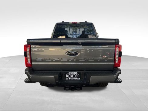 Used 2026 Ford F250 Lariat w/ Black Appearance Package AWD/4WD image 6
