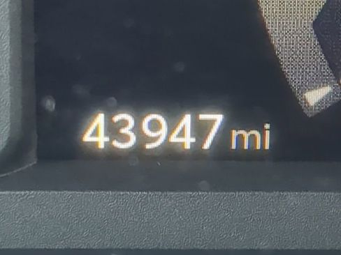 Used 2024 Toyota Tacoma SR5 image 30