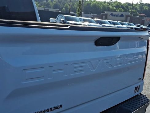 Used 2019 Chevrolet Silverado 1500 LT w/ All-Star Edition AWD/4WD image 29