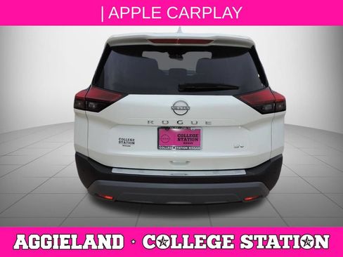 Certified 2023 Nissan Rogue SV FWD image 5