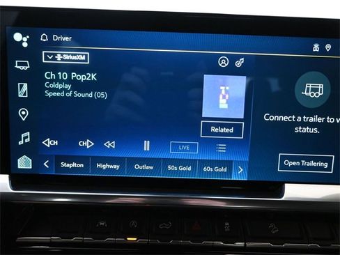 Used 2024 Chevrolet Silverado 1500 LT Trail Boss w/ Convenience Package II image 11