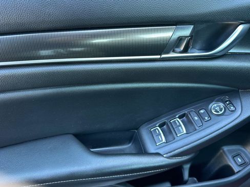 Certified 2022 Honda Accord Sport image 11