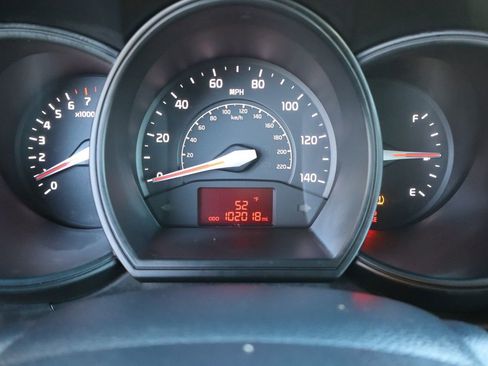 Used 2012 Kia Rio LX image 28