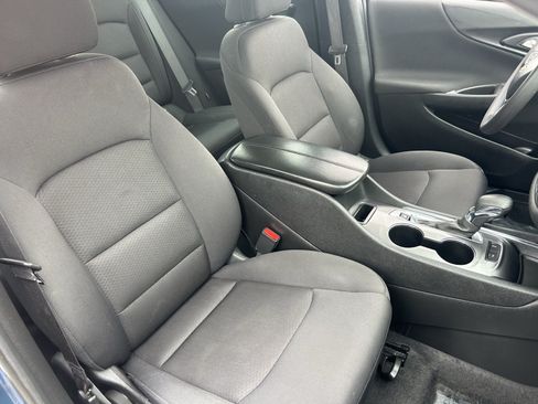 Certified 2024 Chevrolet Malibu LT FWD image 9