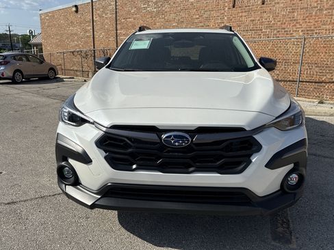 New 2025 Subaru Crosstrek 2.5i Limited w/ Crosstrek Mirror Package image 8