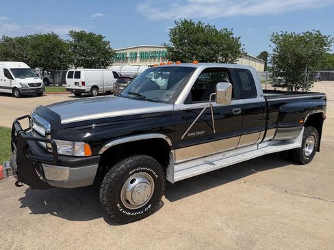 Used 1998 Dodge Ram 3500 Truck 4x4 Quad Cab image 11