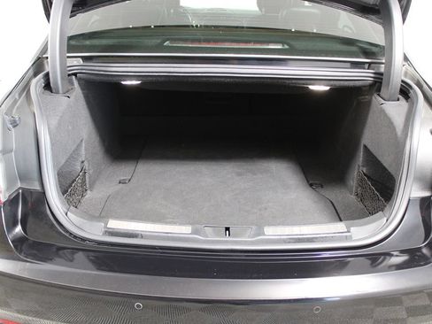 Used 2017 Lincoln Continental Select FWD image 30