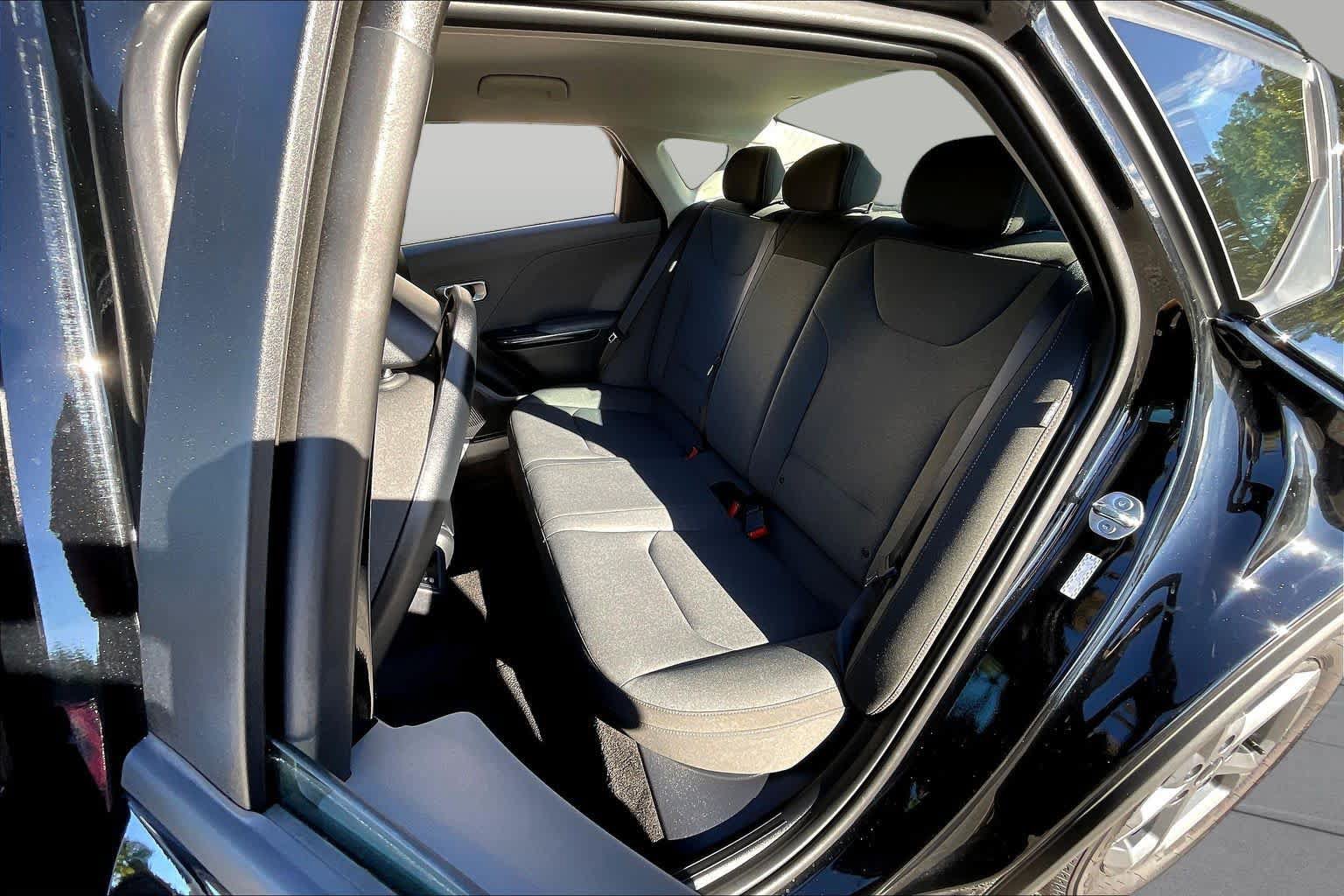 Used 2025 Kia K4 FWD image 19
