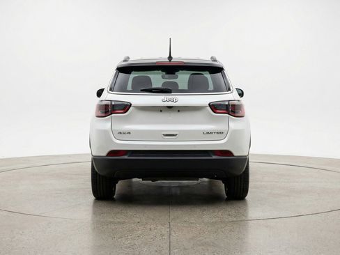 Used 2025 Jeep Compass Limited AWD/4WD image 7