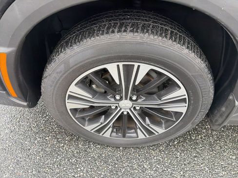 Used 2022 Mitsubishi Eclipse Cross SE image 11