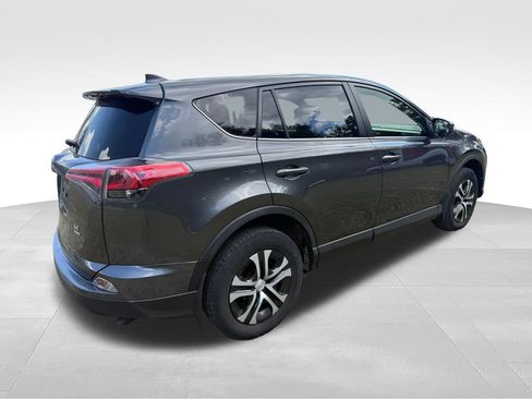 Used 2018 Toyota RAV4 LE w/ All Weather Liner Package AWD/4WD image 6