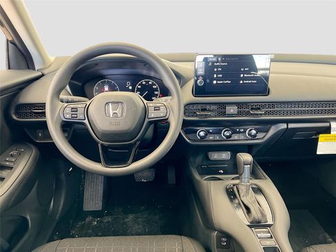 New 2026 Honda HR-V LX image 22
