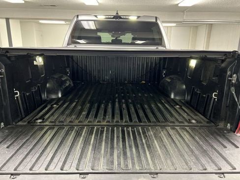 Used 2024 Toyota Tundra Platinum AWD/4WD image 26