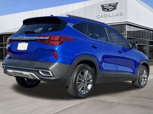 Used 2023 Kia Seltos S w/ Navigation Package image 6