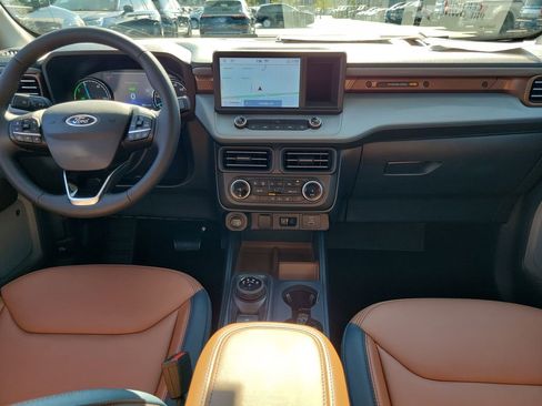 Certified 2024 Ford Maverick Lariat image 11