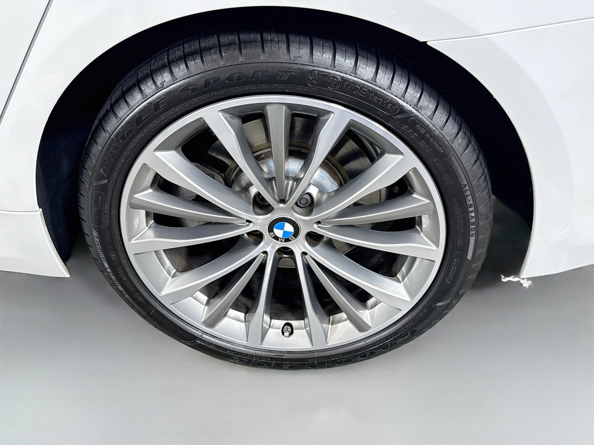 Used 2022 BMW 530i xDrive w/ Premium Package AWD/4WD image 31