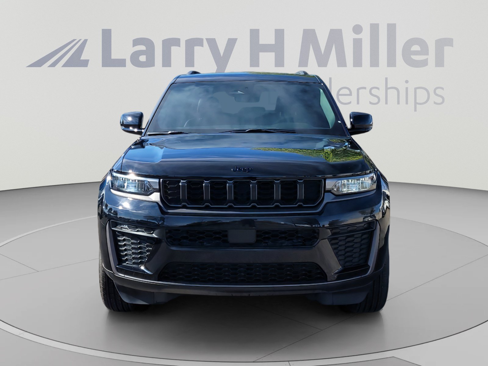 New 2026 Jeep Grand Cherokee Altitude AWD/4WD image 8