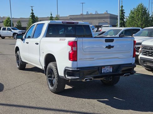 Used 2023 Chevrolet Silverado 1500 LT Trail Boss w/ LT Trail Boss Premium Package AWD/4WD image 5