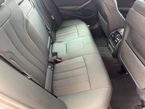 Used 2023 BMW 530i RWD image 33