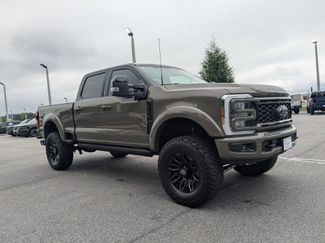 New 2026 Ford F250 Lariat w/ Black Appearance Package AWD/4WD video 2