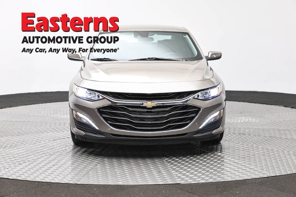 Used 2024 Chevrolet Malibu LT FWD image 4