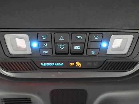 Used 2025 Ford Expedition Tremor AWD/4WD image 40