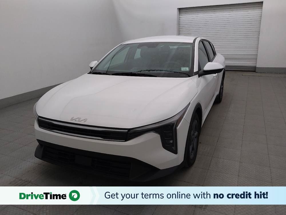 Used 2025 Kia K4 FWD image 1