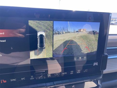 New 2026 GMC Hummer EV SUV image 20