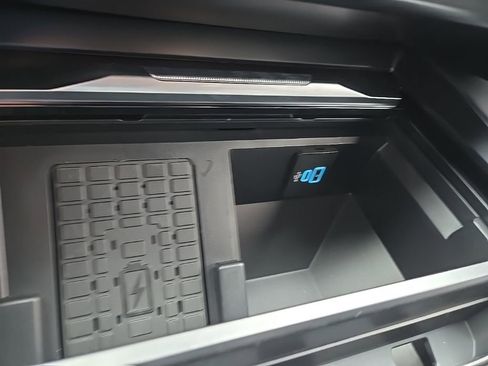 Used 2026 Ford F450 Platinum w/ FX4 Off-Road Package image 22