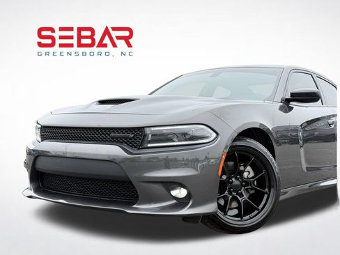 Used 2022 Dodge Charger R/T w/ Blacktop Package RWD image 2