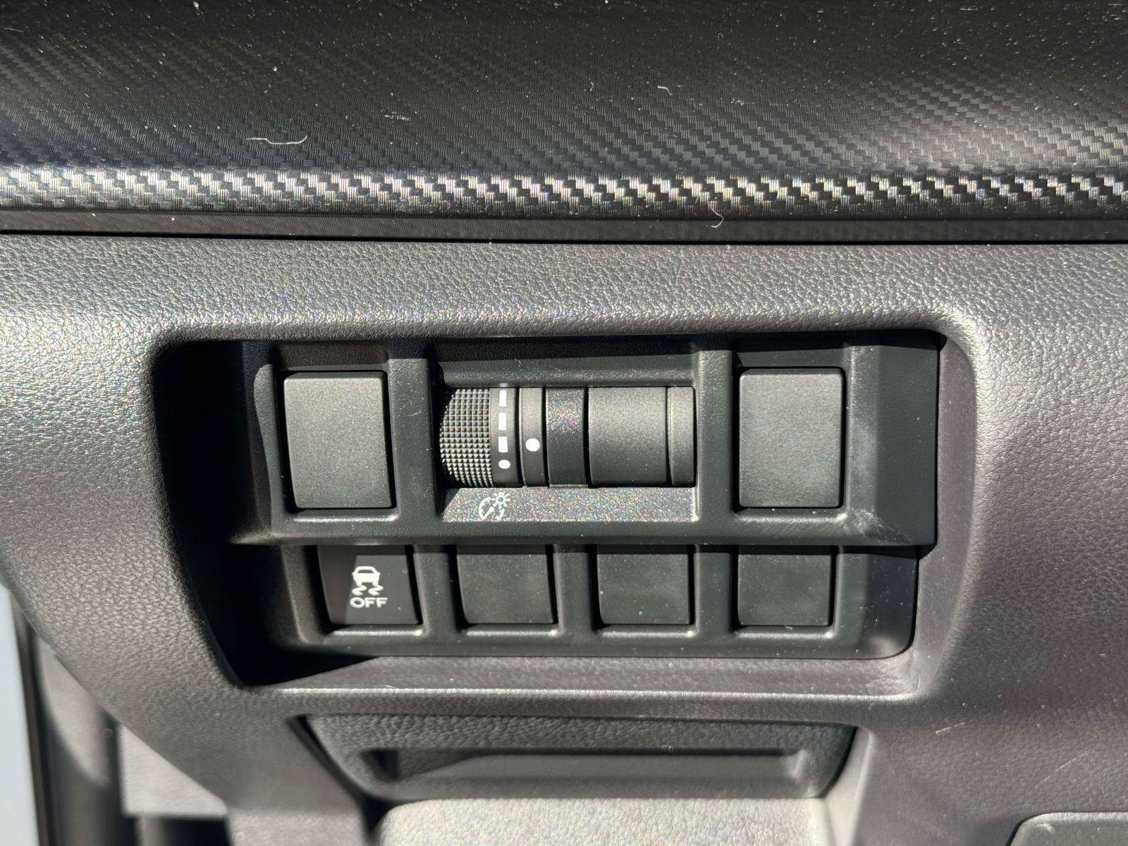 Used 2018 Subaru Impreza 2.0i Premium AWD/4WD image 22