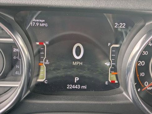 Used 2023 Jeep Wrangler Unlimited Sahara w/ LED Lighting Group AWD/4WD image 10