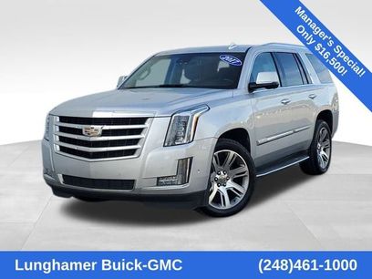 Used 2017 Cadillac Escalade Luxury