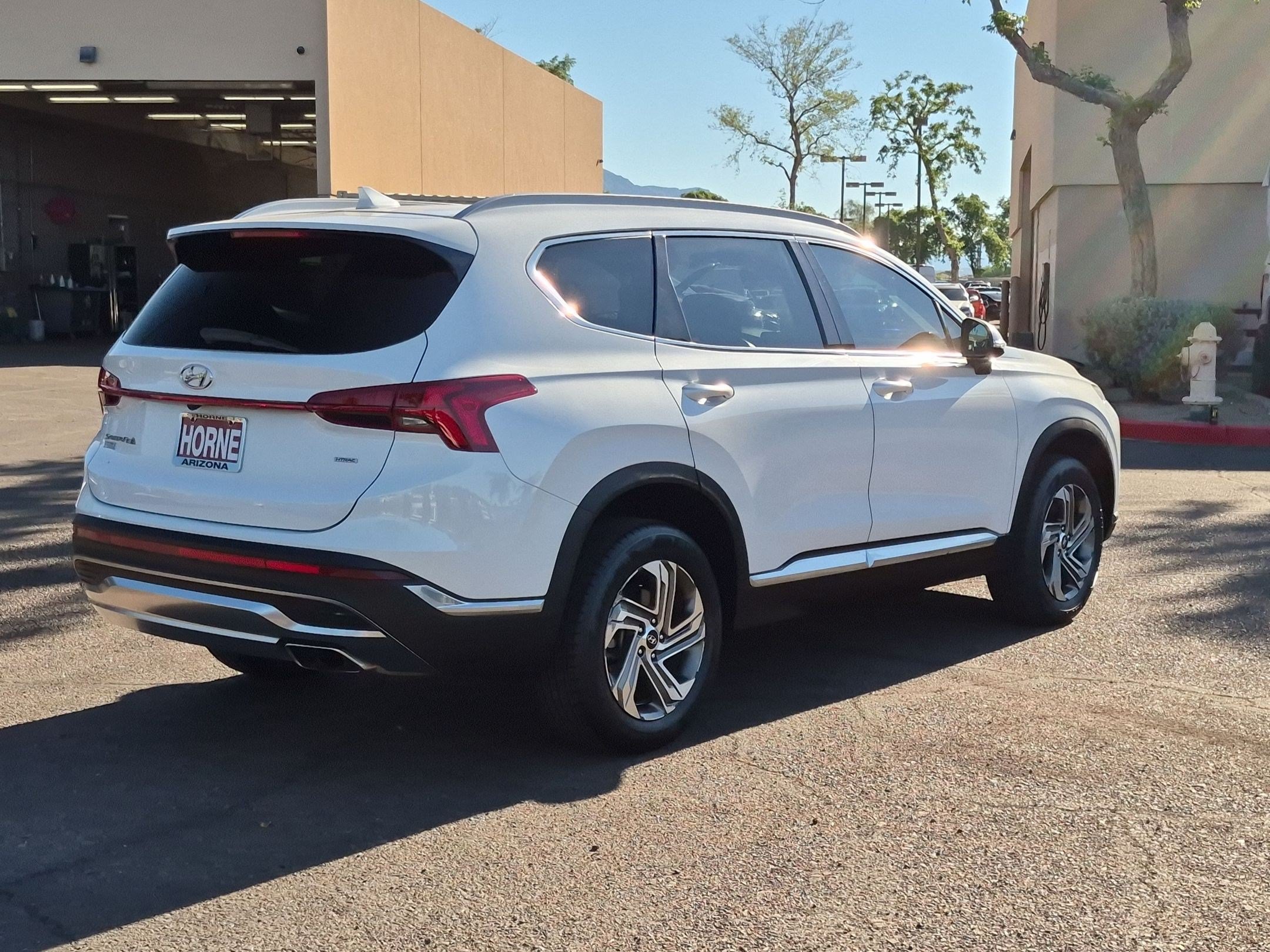 Used 2021 Hyundai Santa Fe SEL w/ Convenience Package AWD/4WD image 5