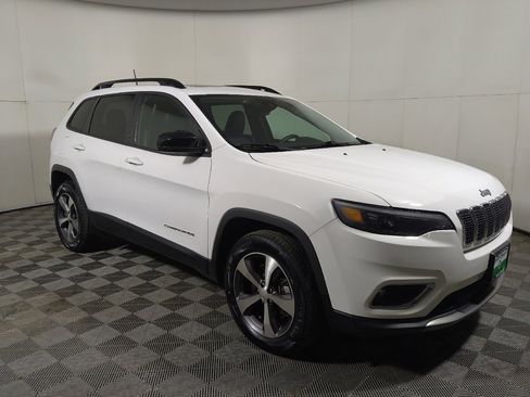 Used 2022 Jeep Cherokee Limited AWD/4WD image 11