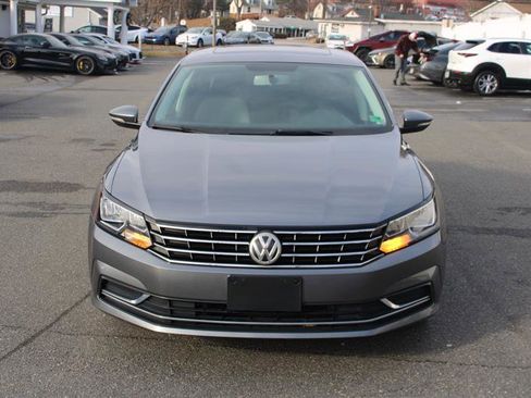 Used 2016 Volkswagen Passat 1.8T SE image 3