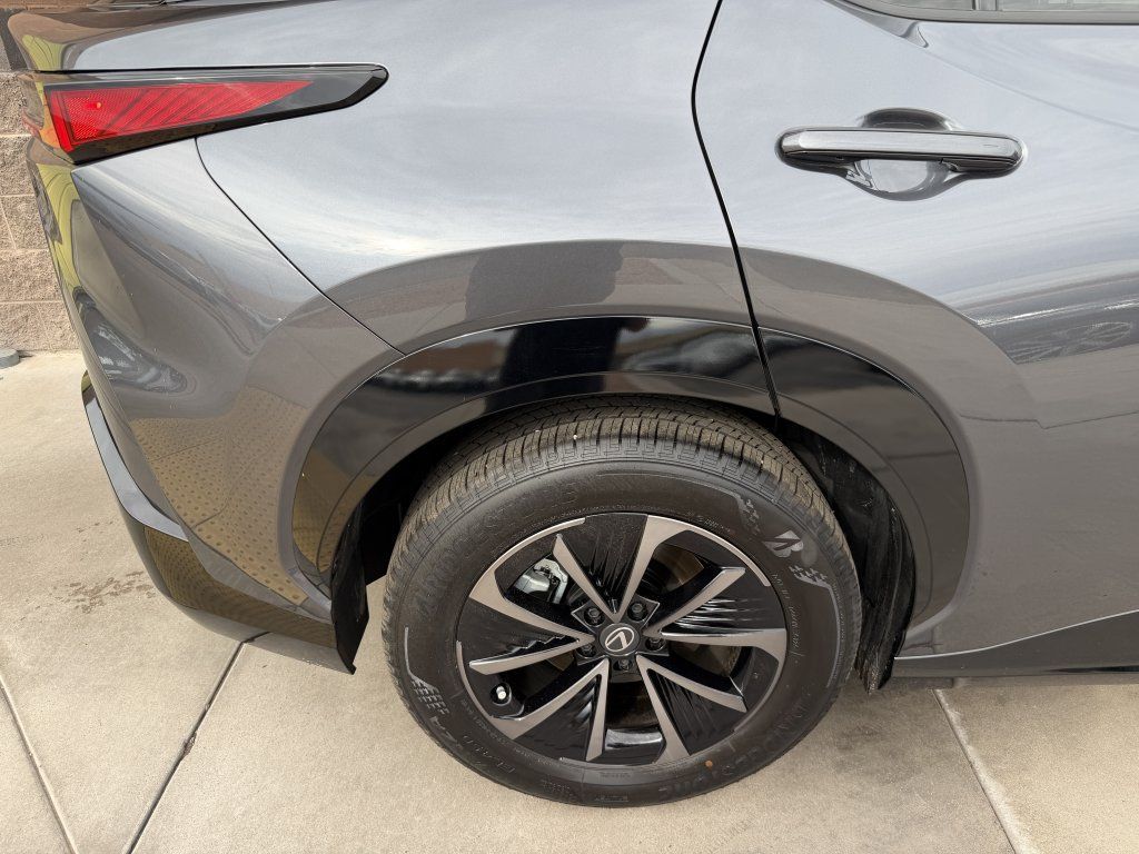 Used 2026 Lexus RZ 350e 2WD image 15