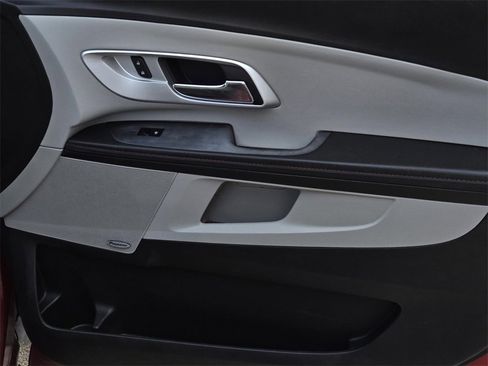 Used 2013 Chevrolet Equinox LT w/ Power Convenience Package image 8