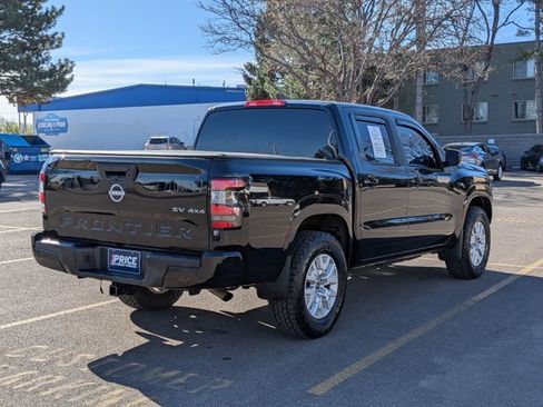 Used 2023 Nissan Frontier SV w/ Technology Package image 5