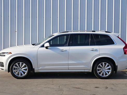 Used 2016 Volvo XC90 T6 Momentum w/ Momentum Plus Package image 47