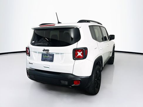 Used 2023 Jeep Renegade Altitude w/ Sun/Sound Group AWD/4WD image 9