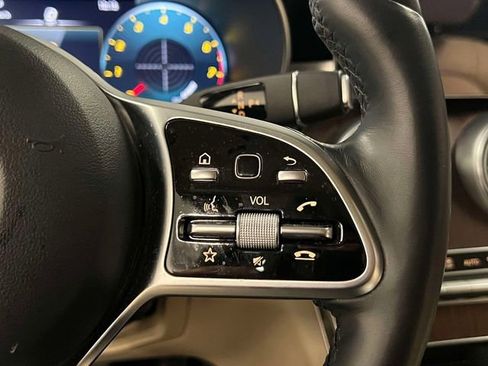 Certified 2021 Mercedes-Benz C 300 4MATIC Sedan image 21