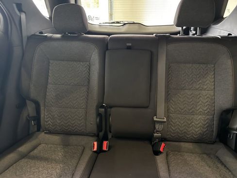 Used 2022 Chevrolet Equinox LT image 15