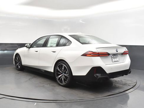 New 2026 BMW 530i 530i w/ M Sport Package image 5