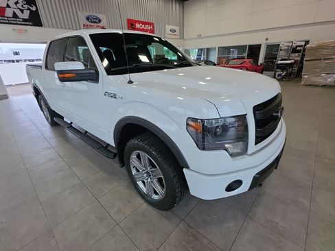 Used 2014 Ford F150 FX4 w/ Equipment Group 402A Luxury AWD/4WD image 6
