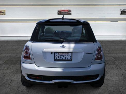 Used 2011 MINI Cooper John Cooper Works FWD image 23