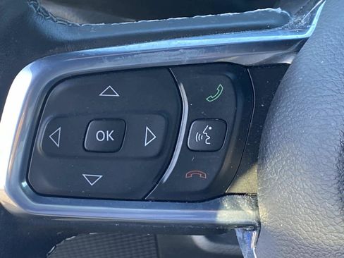 Used 2022 Jeep Wrangler Unlimited Sahara w/ Cold Weather Group image 20